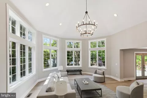 Living - 1110 W Valley Rd, Wayne, PA 19087 photo 1 of 5