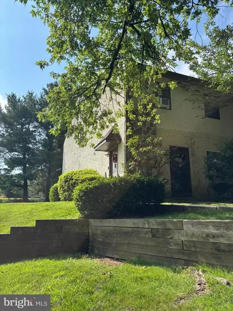 191 Stirling Ct #191, West Chester, PA 19380