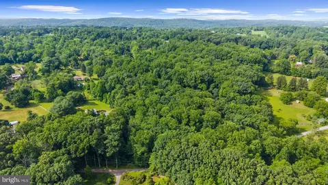91 Ebelhare Rd, Pottstown, PA 19465