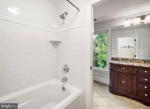 205 Exeter Rd, Devon, PA 19333 photo 43