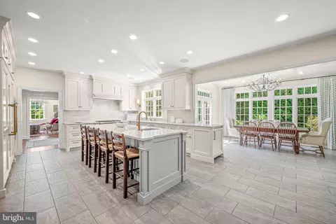 205 Exeter Rd, Devon, PA 19333 photo 19