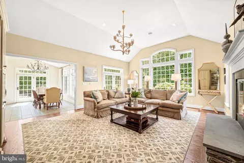 205 Exeter Rd, Devon, PA 19333 photo 29