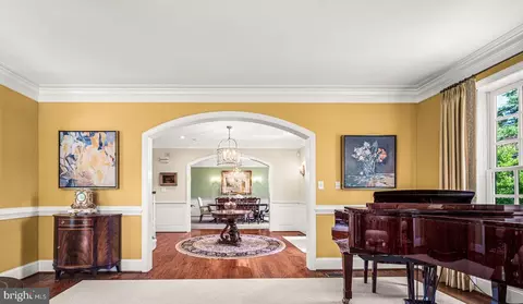 205 Exeter Rd, Devon, PA 19333 photo 8