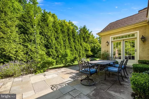 205 Exeter Rd, Devon, PA 19333 photo 64