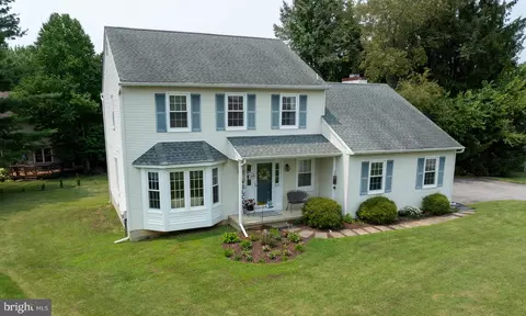 429 Deep Willow Dr, Exton, PA 19341
