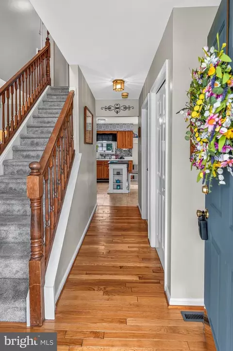 Entry Way - 429 Deep Willow Dr, Exton, PA 19341 photo 1 of 2
