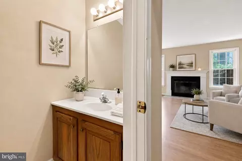 Entry Way - 302 Brighton Cir, Devon, PA 19333 photo 2 of 2
