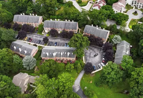 View/Area - 302 Brighton Cir, Devon, PA 19333 photo 1 of 3