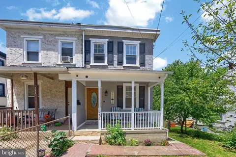231 Prospect Ave, Downingtown, PA 19335