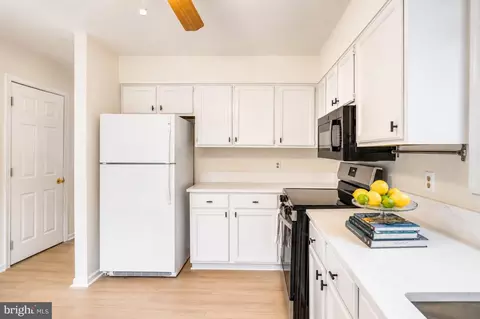 Kitchen - 101 E Thomas Ct, Kennett Square, PA 19348 photo 4 of 4