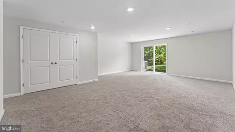 260 Derby Dr, Coatesville, PA 19320