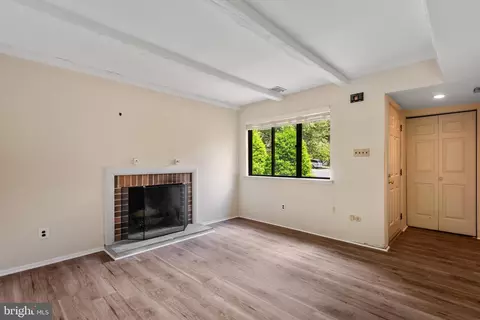 Living - 209 Chase Rd, Chesterbrook, PA 19087 photo 1 of 4
