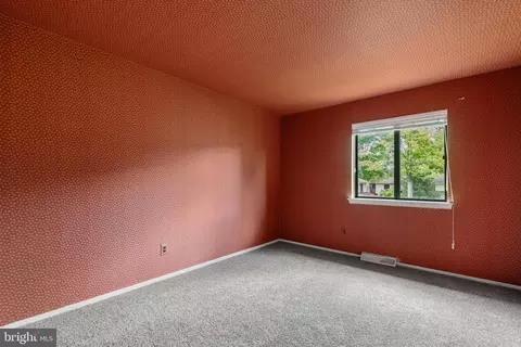 Bedroom - 209 Chase Rd, Chesterbrook, PA 19087 photo 2 of 4