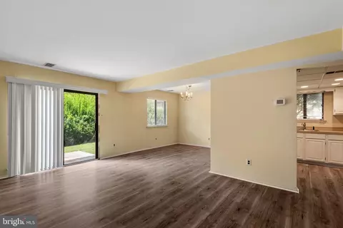 Living - 209 Chase Rd, Chesterbrook, PA 19087 photo 3 of 4