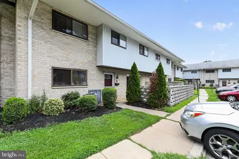 1518 Manley Rd #B-33, West Chester, PA 19382