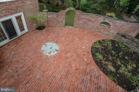 Exterior - 577 Tory Hill Rd, Devon, PA 19333 photo 4 of 13