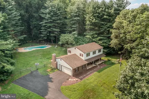 20 Cannon Hill Dr, West Chester, PA 19382
