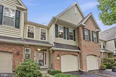 Exterior - 277 Cherry Ln, Kennett Square, PA 19348 photo 2 of 3