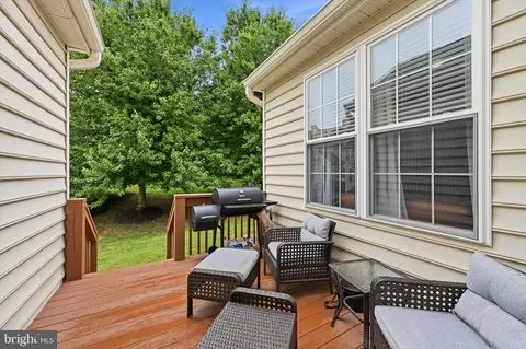 Exterior - 277 Cherry Ln, Kennett Square, PA 19348 photo 3 of 3