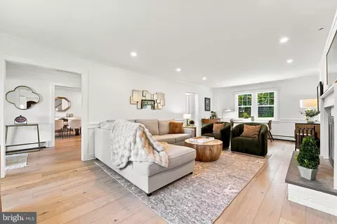 Other - 417 Heatherwood Ln, Devon, PA 19333 photo 1 of 10