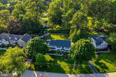 View/Area - 417 Heatherwood Ln, Devon, PA 19333 photo 8 of 8