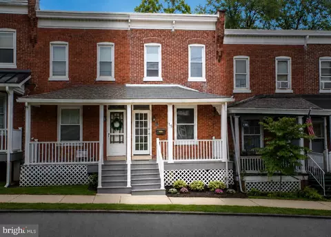 15 Franklin Ave, Phoenixville, PA 19460