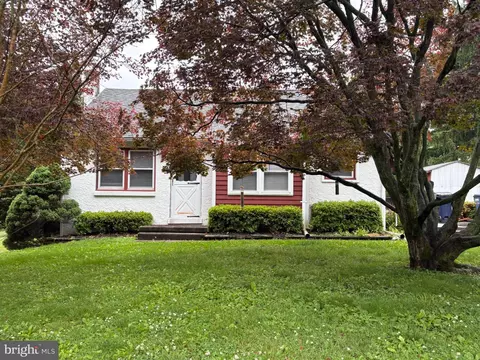 122 Zieber Rd, Spring City, PA 19475