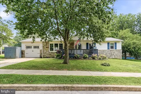 301 Delaware Ave, Oxford, PA 19363