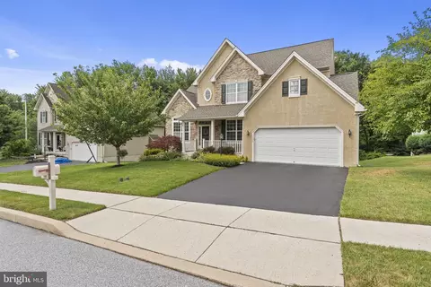 1508 Fitzwilliam Ct, Coatesville, PA 19320