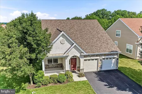 207 Hendrickson Ln, West Grove, PA 19390