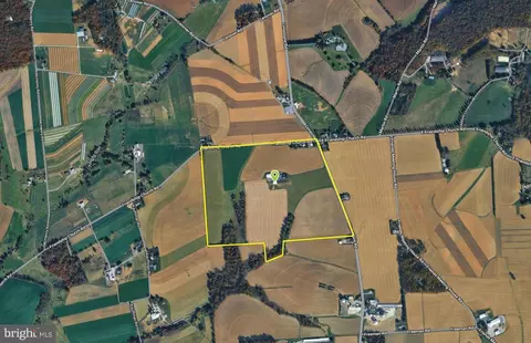 3366 Limestone Rd, Cochranville, PA 19330