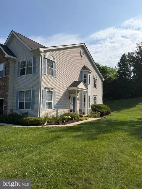 123 Forelock Ct, West Chester, PA 19382