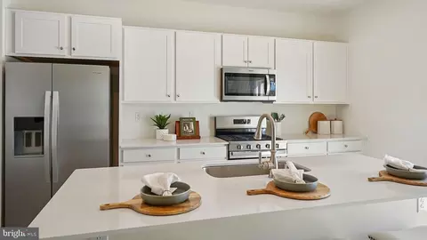 524 Lyanna Way, Downingtown, PA 19335