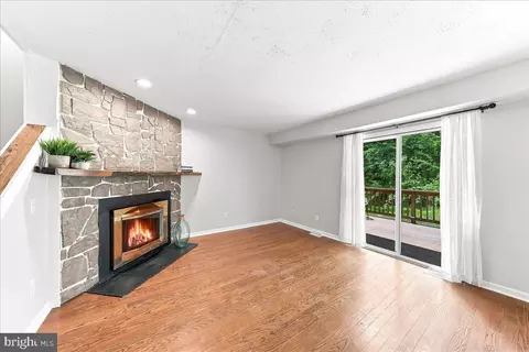 Living - 1 W Jonathan Ct #1, Kennett Square, PA 19348 photo 1 of 5