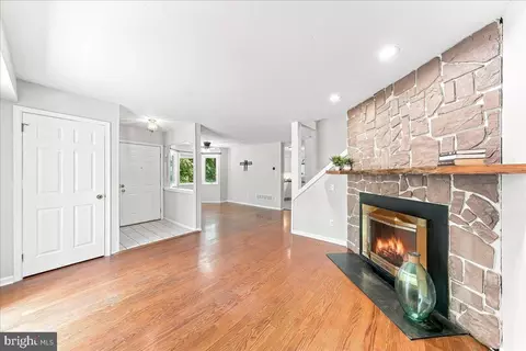 Living - 1 W Jonathan Ct #1, Kennett Square, PA 19348 photo 3 of 5