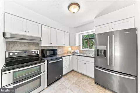 Kitchen - 1 W Jonathan Ct #1, Kennett Square, PA 19348 photo 1 of 2