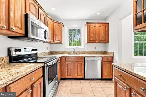 Kitchen - 303 Landsende Rd, Devon, PA 19333 photo 2 of 2