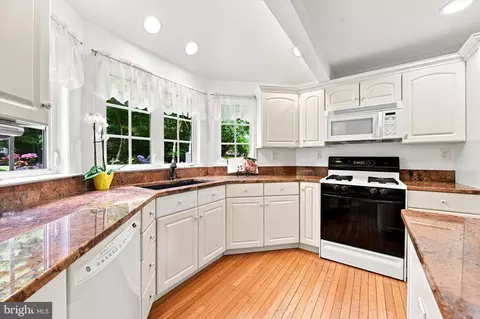 310 Fairview Dr, Exton, PA 19341 photo 7
