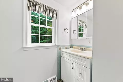 310 Fairview Dr, Exton, PA 19341 photo 20