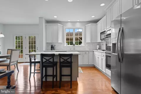 Kitchen - 154 Forest Dr, Kennett Square, PA 19348 photo 2 of 4