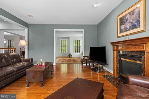 Living - 154 Forest Dr, Kennett Square, PA 19348 photo 2 of 2