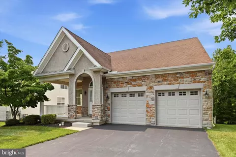 270 Hendrickson Ln, West Grove, PA 19390