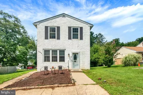 1305 Stirling St, Coatesville, PA 19320
