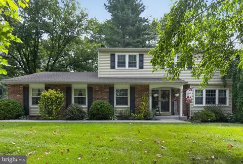 1526 Brian Dr, West Chester, PA 19380