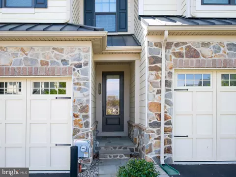 Entry Way - 164 Rehoboth Rd, Wayne, PA 19087 photo 1 of 7