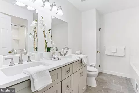 Bath - 103 Brighton Cir, Devon, PA 19333 photo 2 of 5