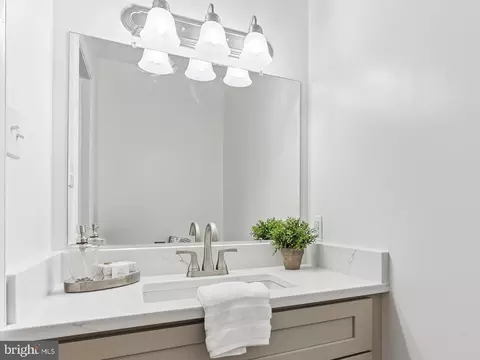Bath - 103 Brighton Cir, Devon, PA 19333 photo 1 of 5