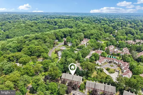 View/Area - 103 Brighton Cir, Devon, PA 19333 photo 1 of 6