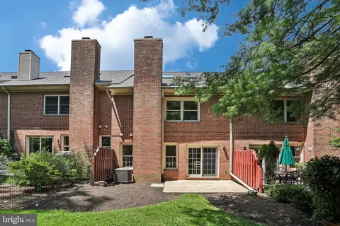 Exterior - 103 Brighton Cir, Devon, PA 19333 photo 2 of 10