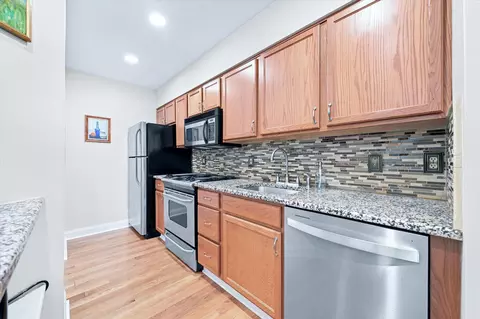 Kitchen - 82 E Thomas Ct #82, Kennett Square, PA 19348 photo 2 of 3